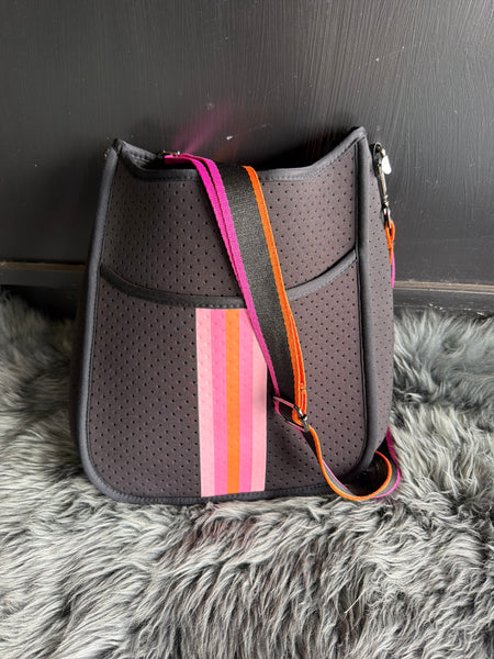 The Maverick Messenger Purse