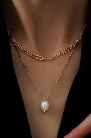 Gold/Pearl Layered Necklace