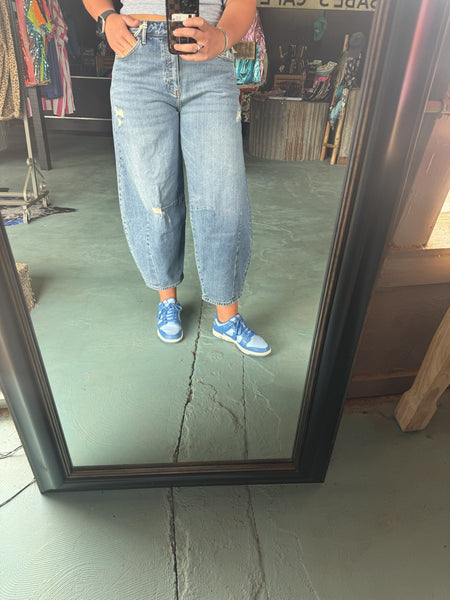 KanCan Barrel Jeans