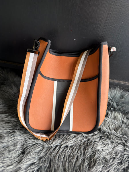 The Maverick Messenger Purse