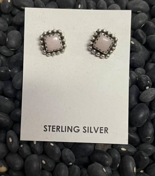 Hada Collection S.S. / Pink Opal Earring